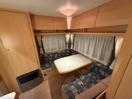 Home-Car Racer Trophy 430 TZF FIXED BED DINETTE AWNING photo: 6