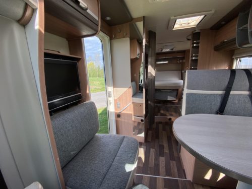 Knaus Sky TI 700 MX 150HP AUTOMATIC Queen photo: 5