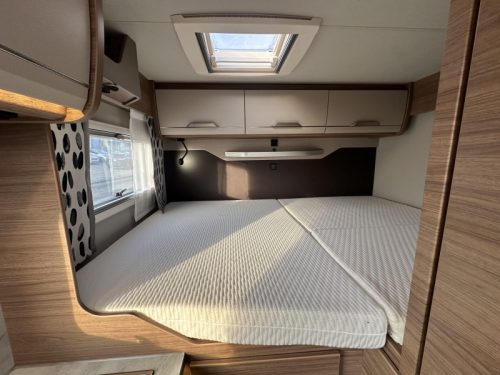 Knaus Tourer Van 500 MQ Automaat 3 pers Hubdach Foto: 13