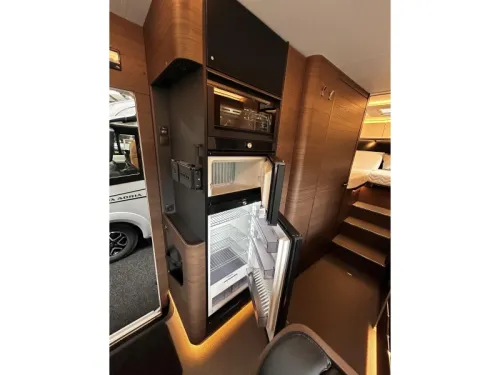 Adria Supersonic 780 SL 360 gr cam, liner seats photo: 14