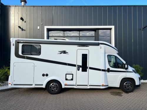 Laika Kosmo 319 automatic single beds photo: 3