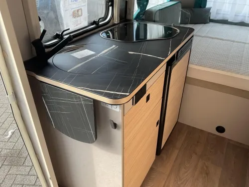 Eriba Touring 430 HarbourBlue 6000 advantage - photo: 3