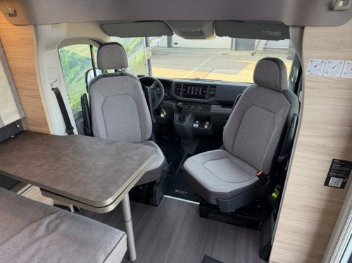 Knaus Van Ti Plus 650 MEG Platinum S / Kostenlose Stellplatz Foto: 6