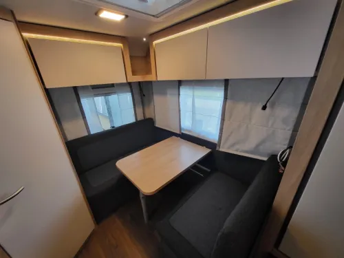 Knaus Sport 400 QD free mover photo: 9