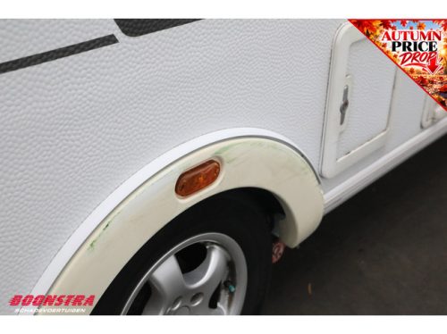 Knaus S&uuml;dwind 450 QU Mover Air Conditioning Bike rack Transverse bed Central kitchen Dinette photo: 8