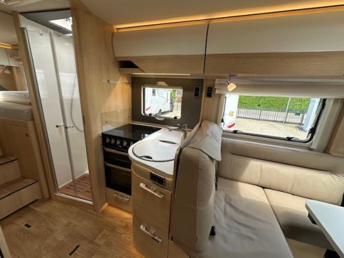 Hymer BMC-I 680, automatic, without lift-up bed! photo: 4