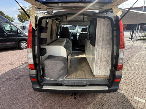 Mercedes-Benz 639 VITO 111 CDI Kastenwagen Euro 5 Automatik Hubdach Klimaautomatik Tempomat Markise Anh&auml;ngerkupplung Toilette Foto: 9