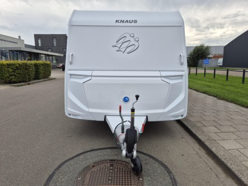 Knaus Sport Platinum 500 EU U-shaped dinette + single beds photo: 5