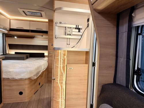 Knaus Sudwind Black Selection 450 FU model 2027  photo: 22
