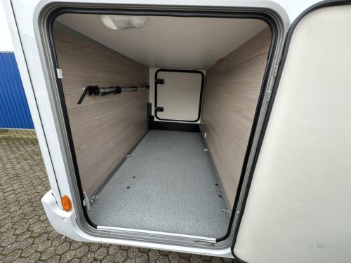 B&uuml;rstner Nexxo Van T 620 G CAMAS INDIVIDUALES + COMPACTO foto: 7