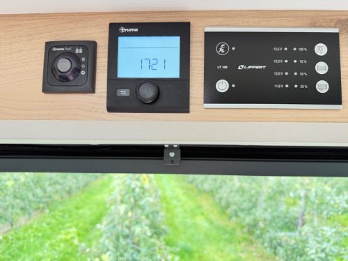 Dethleffs Globetrail 640 ER AUTOMATIC / VAN CONVERSION / LITHIUM / SOLAR / / MAXI / BLIND SPOT DETECTION / LED HEADLIGHTS / AWNING photo: 18
