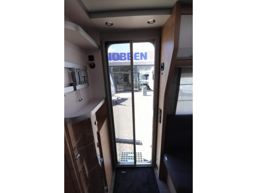 Knaus Sudwind 60 Years 450 FU Awning/ Campovolo Gas  photo: 16