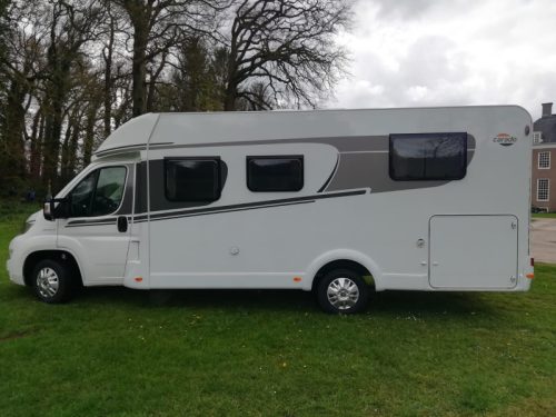 Carado T 449 Doppel-Klimaanlage und 5 Schlafpl&auml;tze Foto: 7