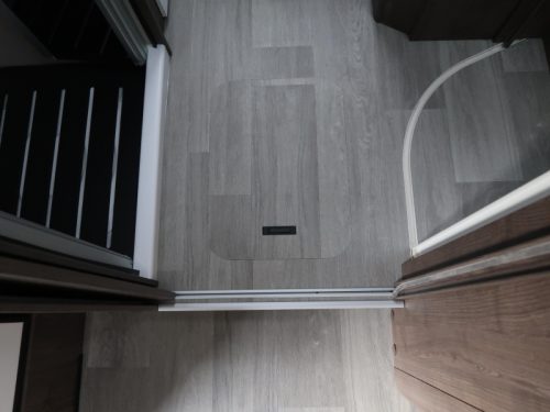 Benimar Cocoon 463 VORTEIL 11.680, AUTOMAAT Foto: 16