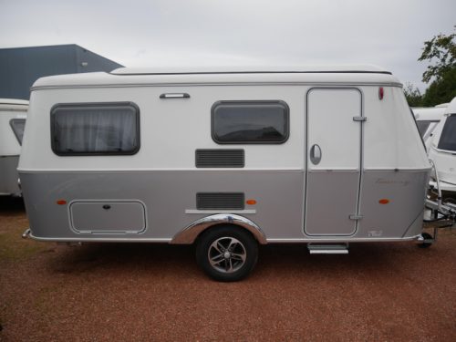 Eriba Touring 542 FREE MOVER photo: 1