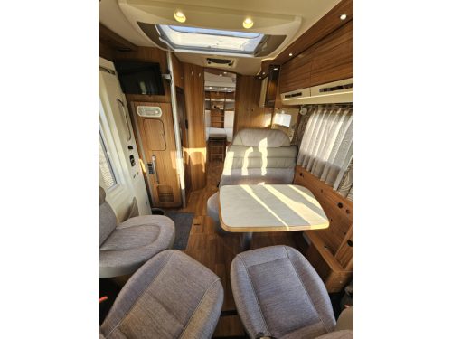 Hymer B678 Premium Line single beds photo: 15