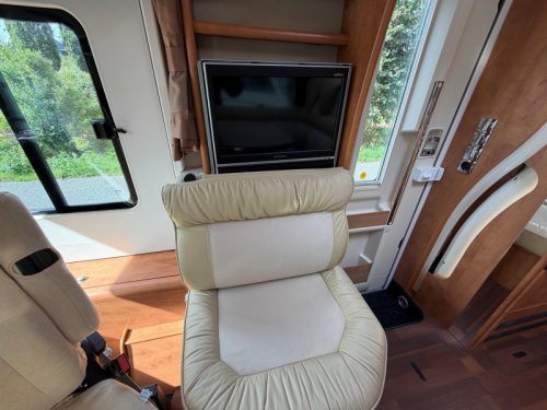 Carthago Chic C-Line I 4.8 LEVEL/AIRCO 2X/SOLAR photo: 17