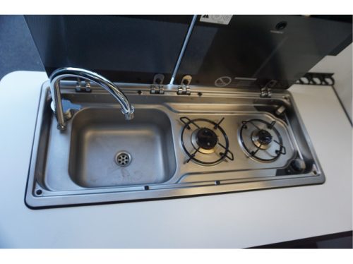 mooveo 60EB Prestige 140pk + Einzelbetten/ Lithium/ LPG/ TV/ Anh&auml;ngerkupplung/ Wechselrichter/ Garantie! Foto: 17
