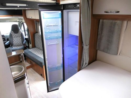 Hobby Optima De Luxe 75 HF LIT PAVILLON +SOLAIRE +PORTE-V&Eacute;LOS photo : 13