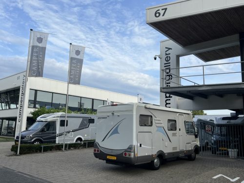 Hymer B630 STARLINE AUTOMAAT DWARSBED+HEFBED BEARLOCK MAXFAN Foto: 21