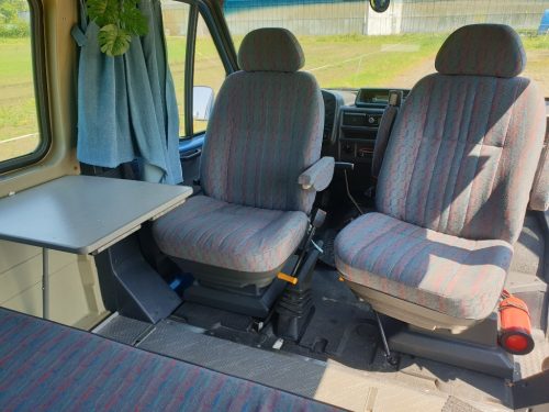 Ford Transit Westfalia Nugget Automatic photo: 10