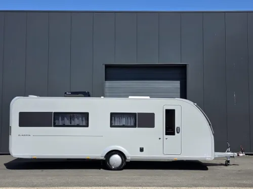 Adria Alpina 663 HT Foto: 1