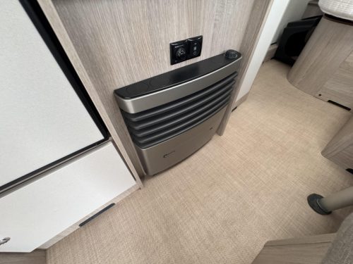B&uuml;rstner Premio Life 480 TS E&P Level system photo: 9