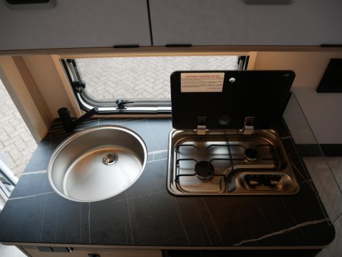 Eriba Touring Silver Edition 542 photo: 6