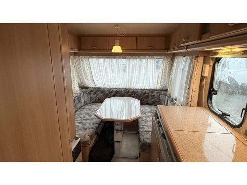 Adria Optima 425 TK 2x seating group fixed toilet photo: 2