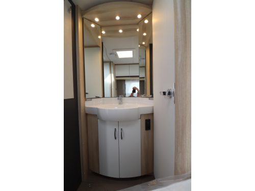 Hobby De Luxe 460 UFE MODEL 2027 - 482 photo: 14