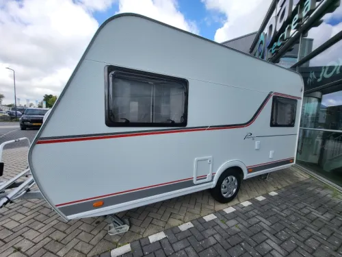 B&uuml;rstner Premio Life 430 TS kenteken 2023, nieuwstaat  foto: 2