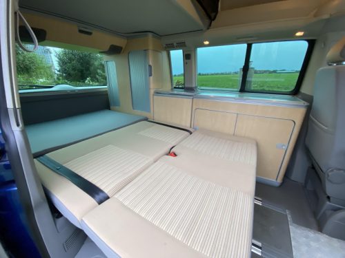 Volkswagen T5 California Polyroof | DSG Automaat Foto: 16