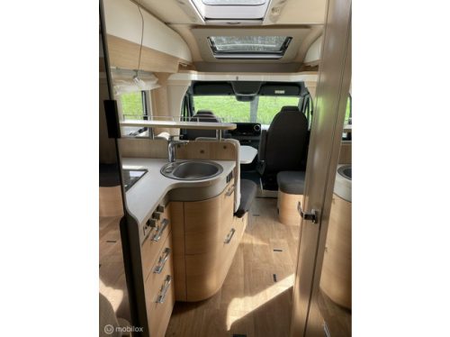 Hymer B-MCT 600 White-Line Mercedes 170-HP Automatic Single beds, Many extras and low mileage, 1st Owner photo: 5