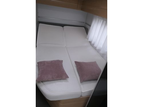 Adria Adora 522 UP Mover, Airco, partial awning photo: 8