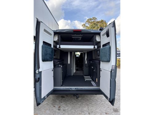 Adria Twin Supreme 640 SGX 9-SPEED-AUTOMATIC photo: 6