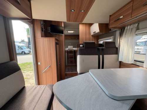 Weinsberg CaraSuite 700 MEG Lits Jumeaux,Lit escamotable,Climatisation photo : 12
