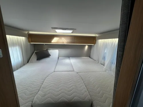 Adria Coral Axess 650 DL Zenec Audio, Solarmodul Foto: 16