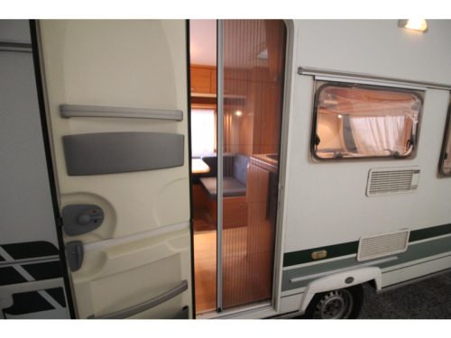 Chateau Caratt 390 TZF Vorzelt, Fahrradtr&auml;ger V+A Foto: 20