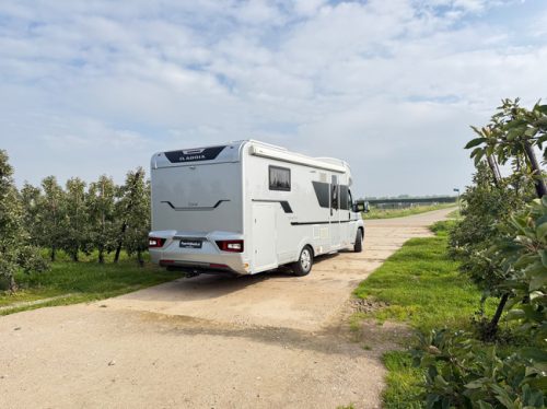 Adria CORAL 670 SC Supreme AUTOMAAT / C1 RBW / 5 SITZPL&Auml;TZE / LUFTFEDERUNG / ALDE / SOLARPANEL / MAXXFAN /CONSTRUCT SLOT / OFEN Foto: 1