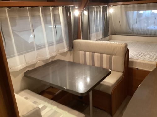 Hobby On Tour 470 KMF awning photo: 7