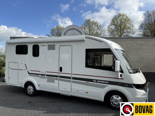 Adria SONIC I 600 SC 130 hp Euro6 Fiat Ducato NL-Camper **Queen bed/4 berths/Awning/Memo chassis carrier/Roof air conditioning/Bearlock/Very