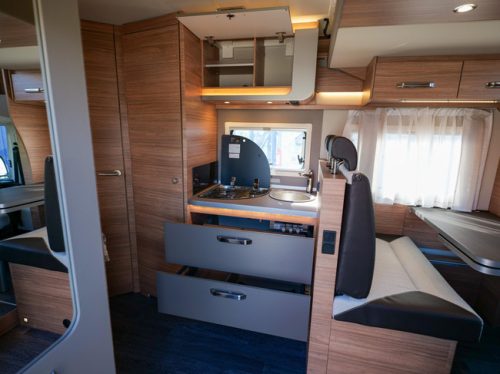 Weinsberg CaraSuite Spicy 650 MF MODEL 2027, automatic photo: 18