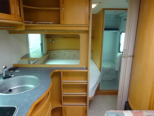 Adria Unica B 462 DP  foto: 11