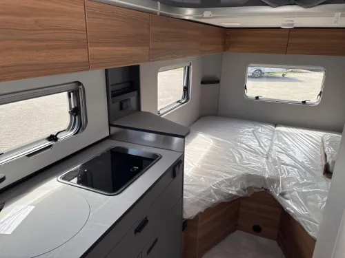 Eriba Feeling 442 Lulea Leaf Elegance package. photo: 10