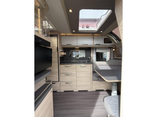 Knaus Sudwind 540 UE Incl. Mover and Awning photo: 11