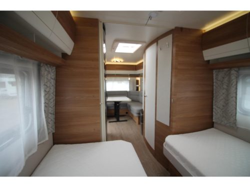 Hobby De Luxe 495 UL Mover+Lithium, 1st owner photo: 8