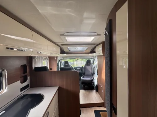 LMC Passion T672 AUTOMATIC photo: 14