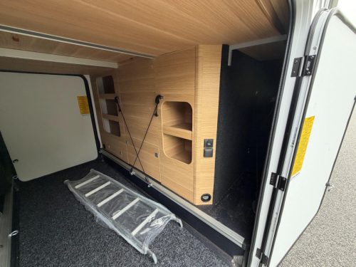 Adria Coral Plus 670 DL LEVEL/LITHIUM/OMVORMER Foto: 16