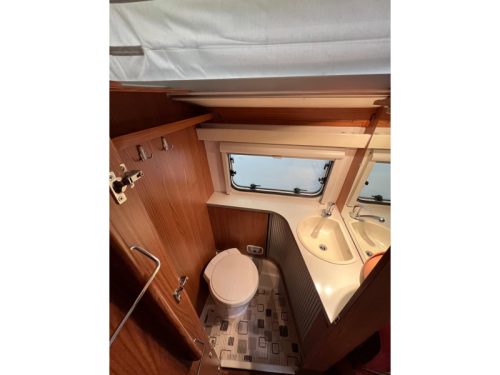Eriba Touring 550 excellent condition, awning  photo: 16