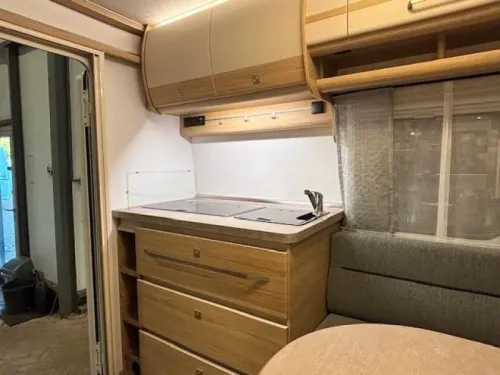 Fendt Bianco Activ 390 FHS Autocaravana, toldo, portabicicletas foto: 7